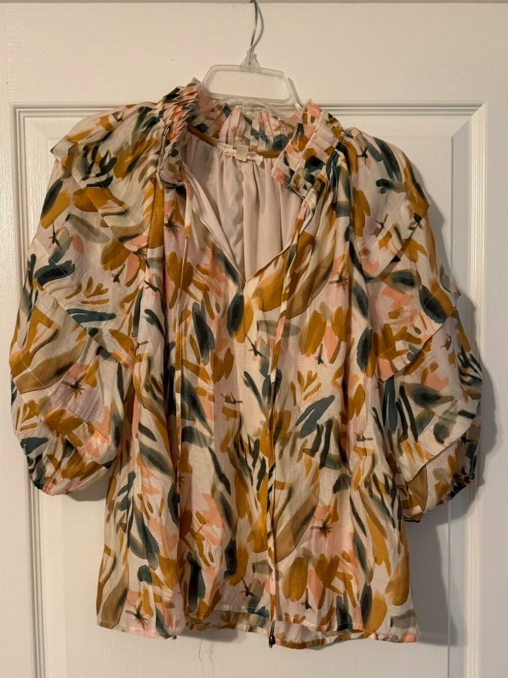 Entro Blouse - Beautiful for Fall